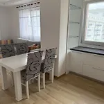 Shengjin Apartaments Kozmai *