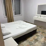 Daire Shengjin Apartaments Kozmai *