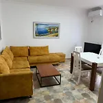 Shengjin Apartaments Kozmai Daire