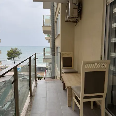 Leon شقة Shëngjin