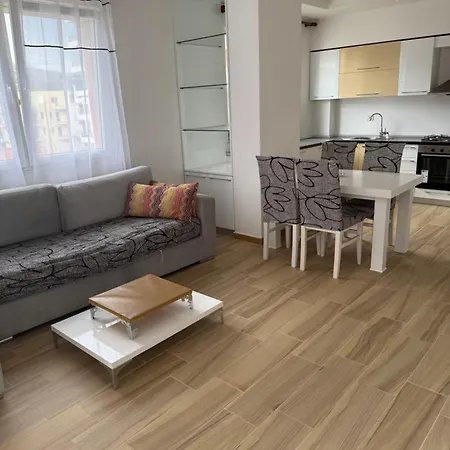Shengjin Apartaments Kozmai Apartamento