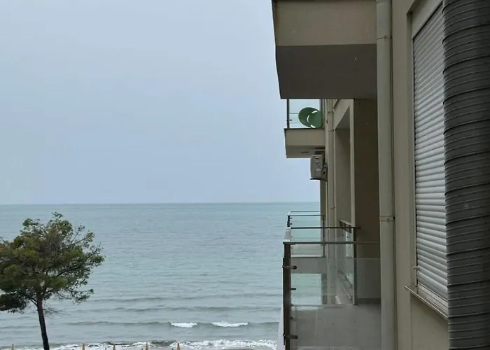 Appartement Leon Shëngjin